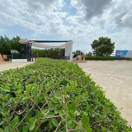 City The Village Beach Resort Laeja Exterior foto
